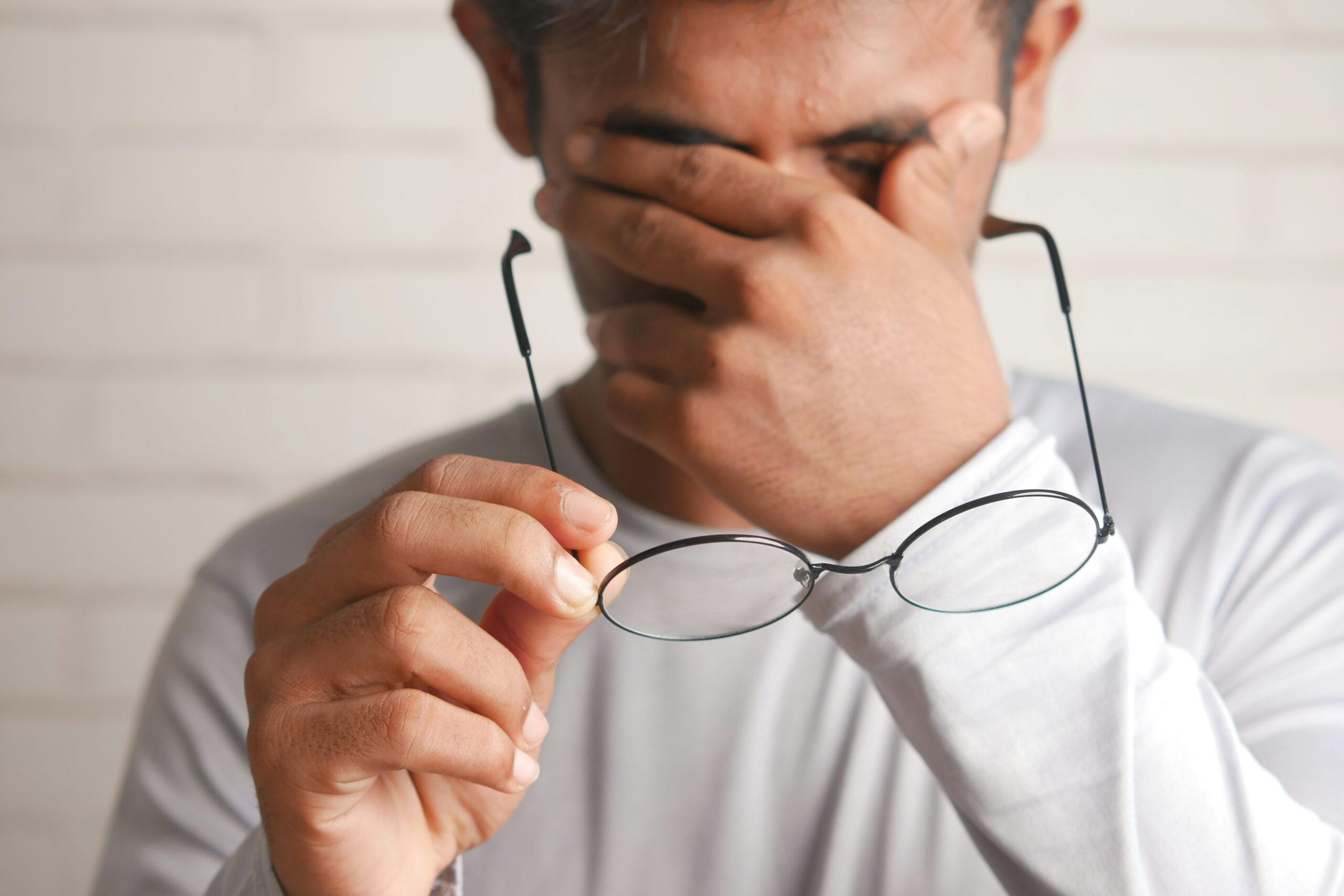 5 Tips Efektif Kurangi Eye Strain & Atur Notifikasi di Smartphone